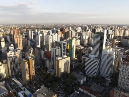 Mercado imobiliário: Curitiba registra aumento de procura por moradia