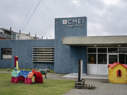 Vale-creche passa em 1º turno na Câmara de Curitiba com modificações; veja quais