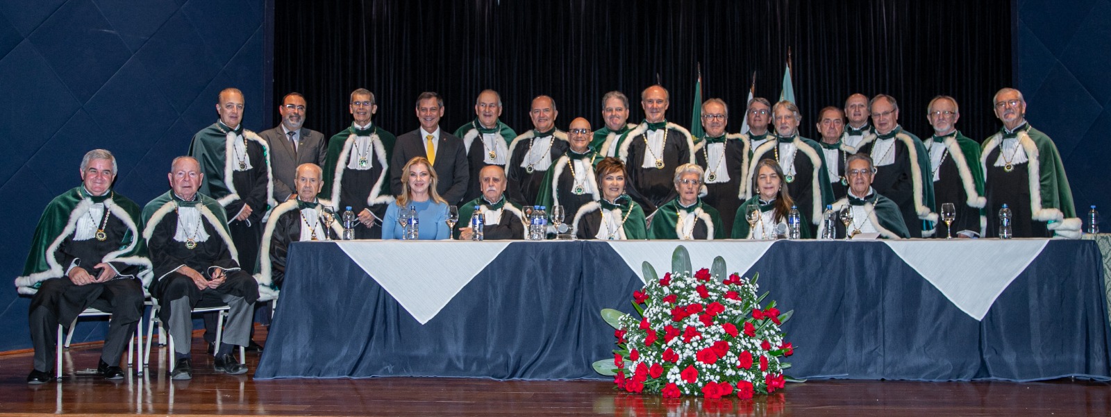 Academia Paranaense de Medicina tem quatro novos titulares