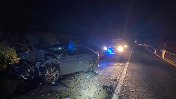 Uma pessoa morre e duas ficam feridas em acidente na BR-369