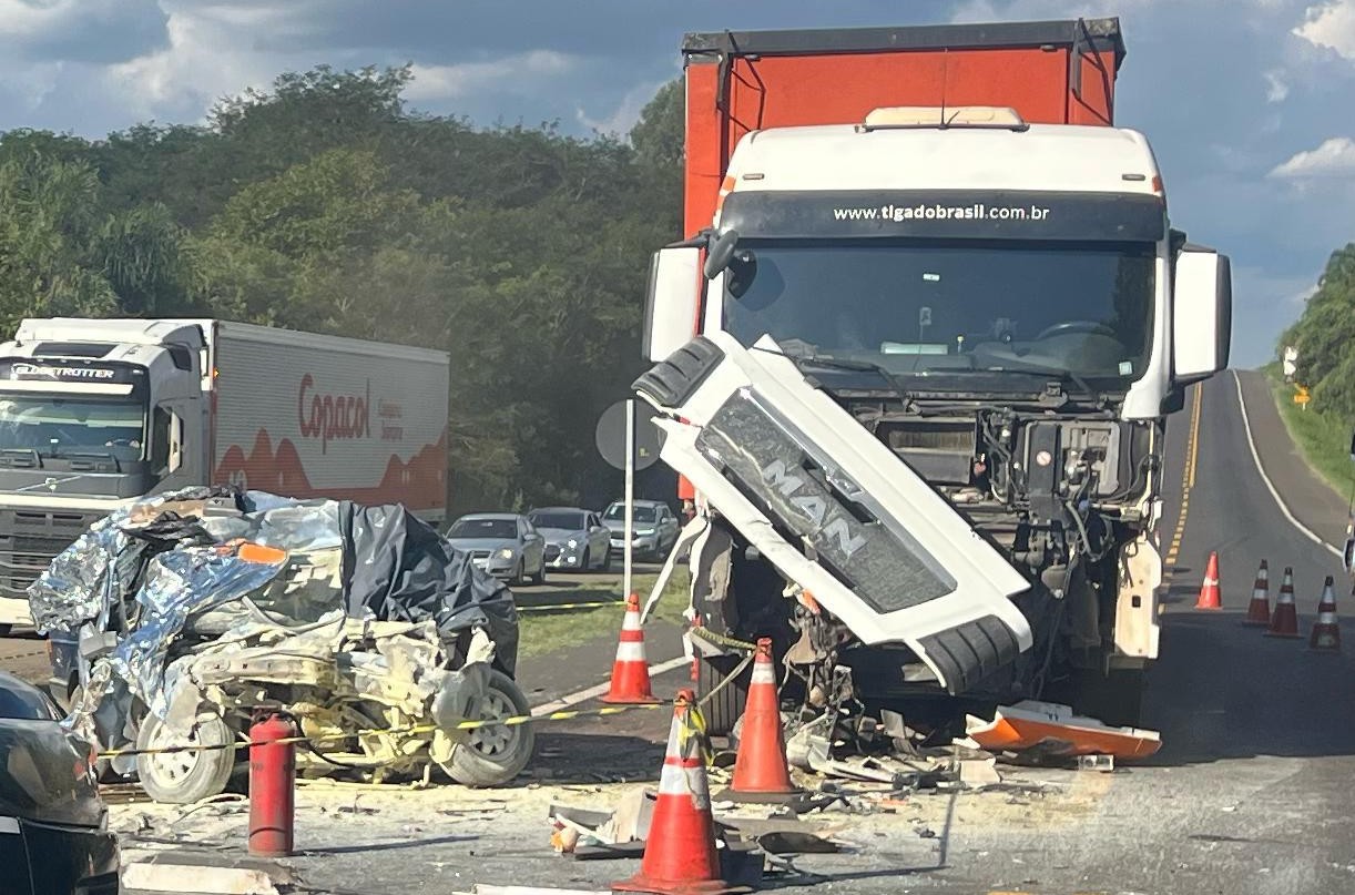 Acidente na BR-277, em Prudentópolis, deixa motorista morto