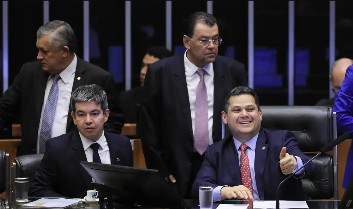 Congresso aprova orçamento 2025