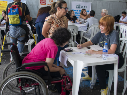 Curitiba: feira de empregos para pessoas com deficiências acontece em março