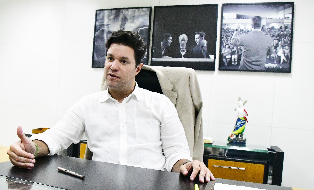 secretário Guto Silva