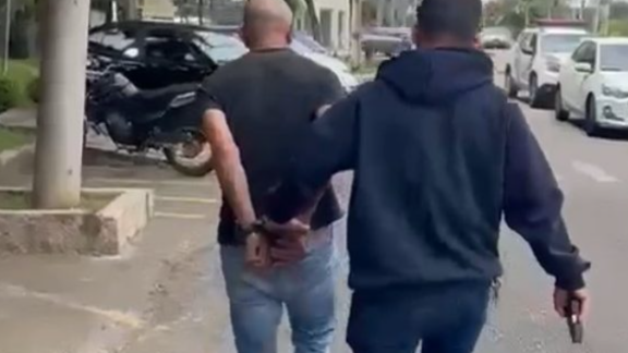 Homem que sequestrava mulheres em estacionamentos de Curitiba é preso 