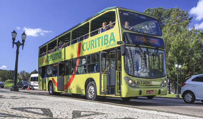 Linha Turismo terá tarifa a R$ 6 para moradores de Curitiba a partir desta segunda