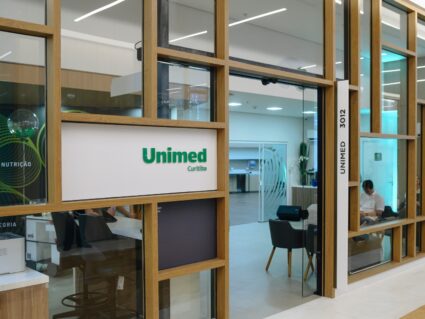 Mês da Mulher: Unimed promove atividades temáticas e gratuitas de saúde em shopping de Curitiba