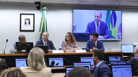 Ricardo Barros é eleito presidente da Comissão de Ciência, Tecnologia e Inovação da Câmara dos Deputados