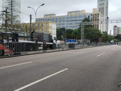 Ruas do Centro Cívico sofrem bloqueios ao longo da semana; veja a programação!