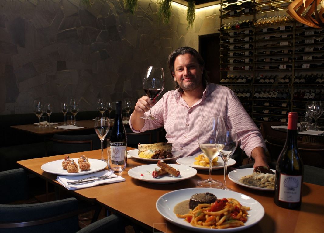 Dudu Sperandio apresenta alta gastronomia italiana no Centro de Curitiba