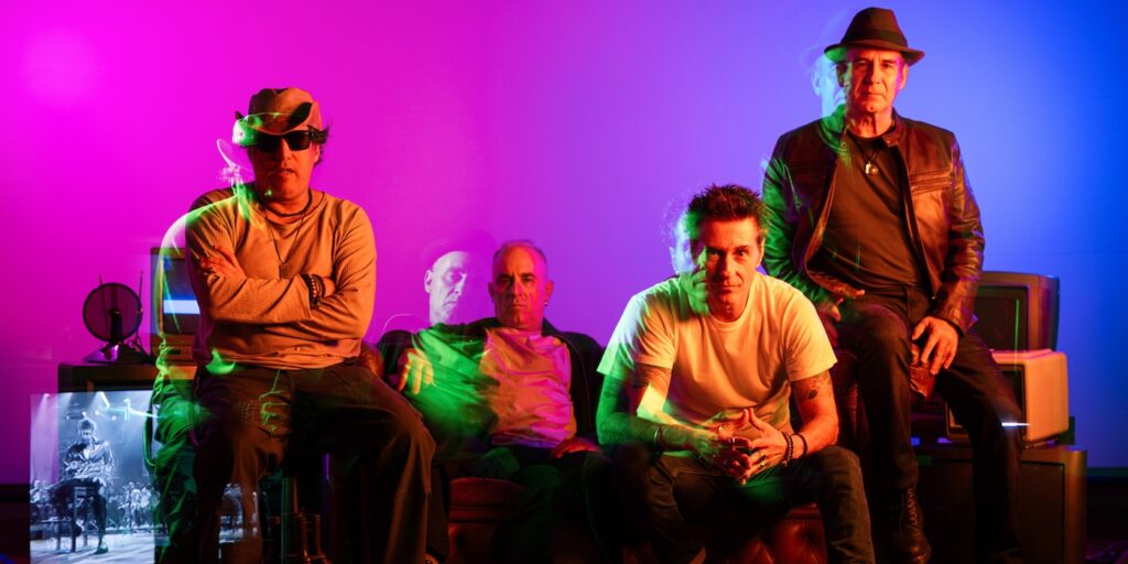 Capital Inicial em Curitiba: detalhes do show que celebra 25 anos do ‘Acústico MTV’