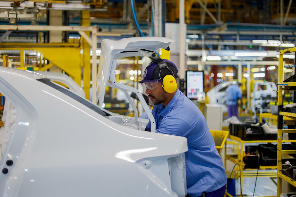 Paraná tem mais de 21 mil vagas de emprego abertas na semana do trabalhador