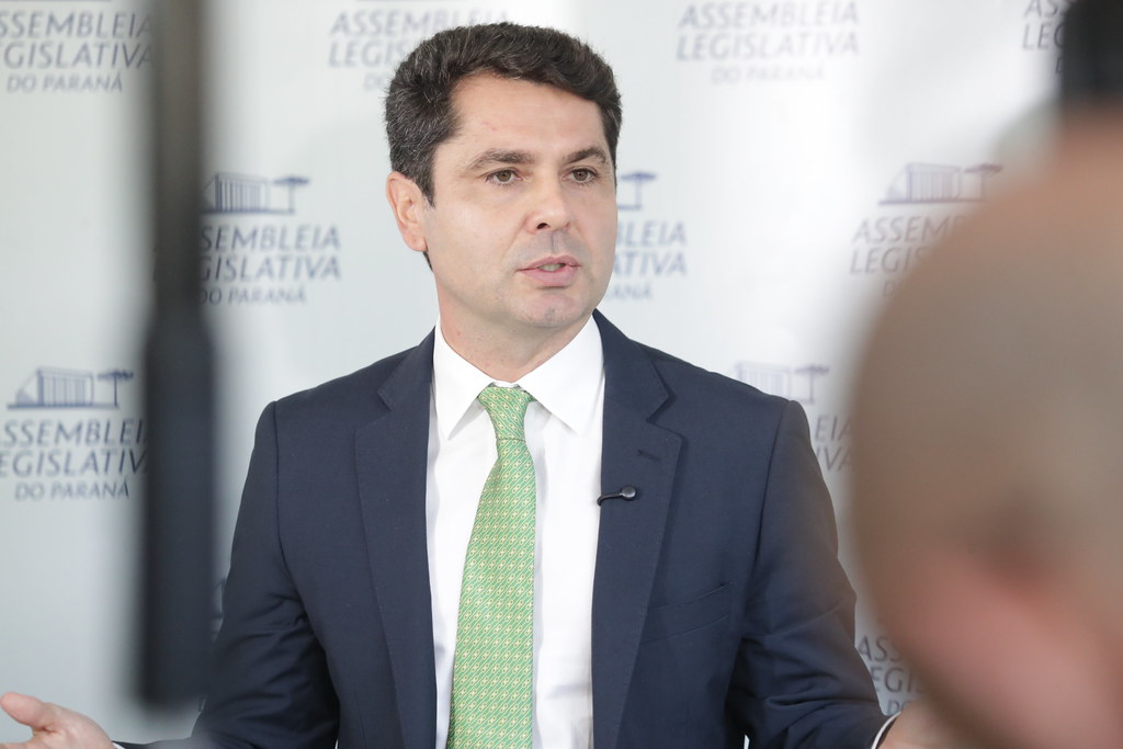Alep penalizará com rigor deputados exaltados e inconsequentes