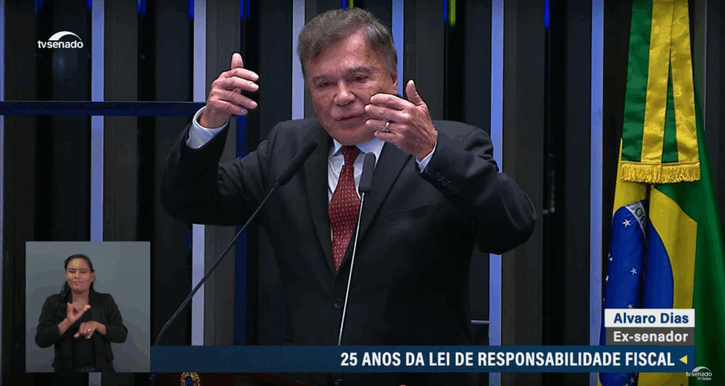 No Senado, Alvaro Dias pede sabedoria para conter a trágica dívida pública brasileira
