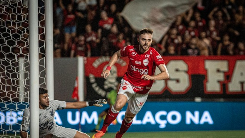 Athletico é anulado pelo Vila Nova e perde mais uma na Série B