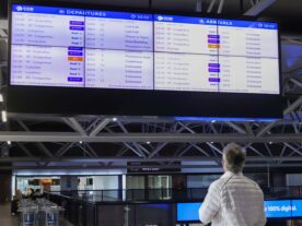 turistas estrangeiros no Paraná movimento aeroporto Afonso Pena