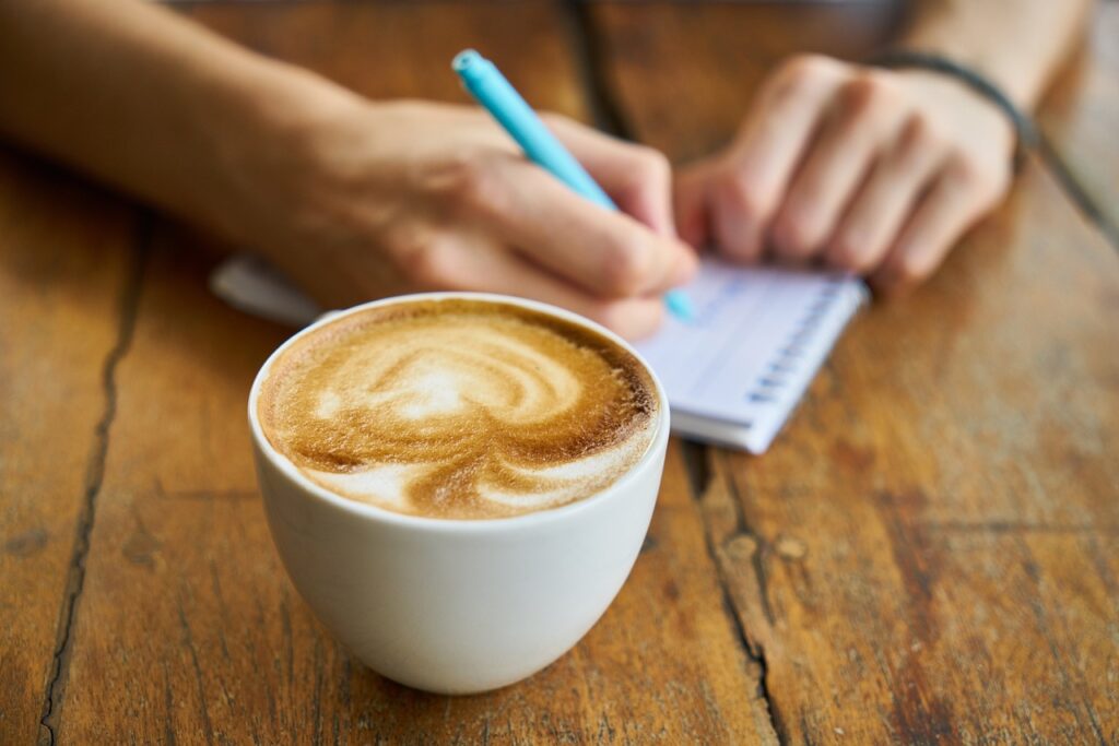Preço do cafezinho dispara e fica 90% mais caro em Curitiba