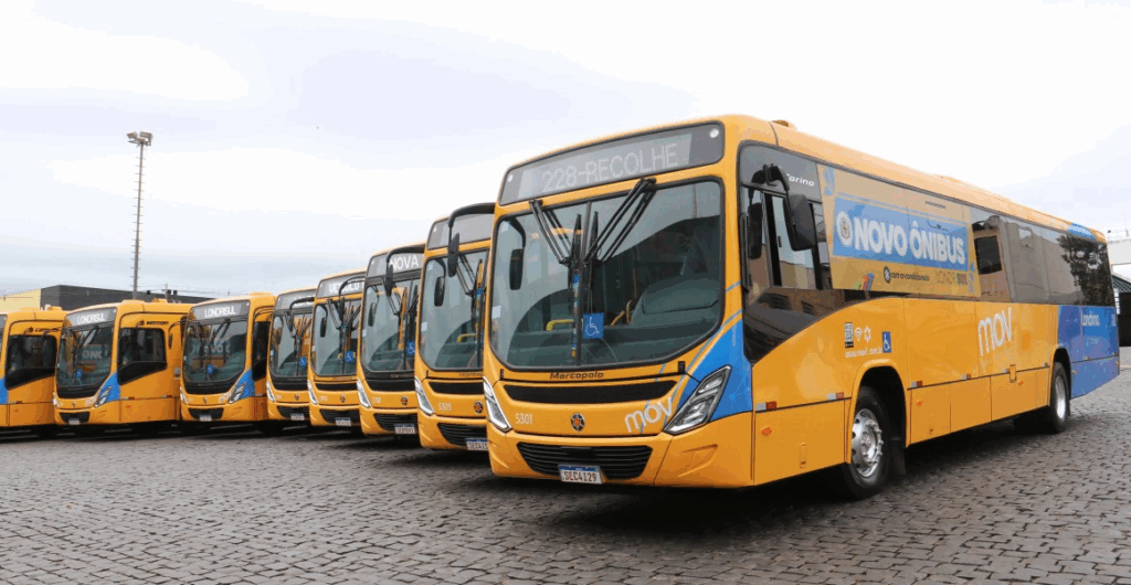 Londrina entrega novos ônibus e congela tarifa em R$ 5,75