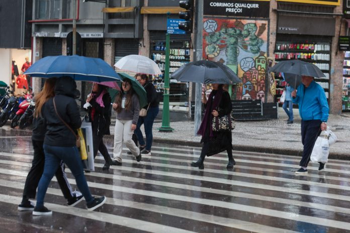 Chuva no Paraná previsão do tempo