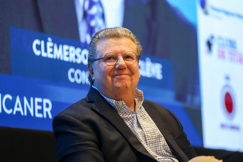 Clèmerson Clève e UniBrasil são homenageados na Alep