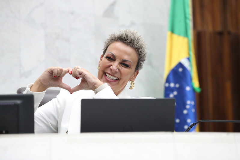deputada Cloara Pinheiro procuradoria da mulher da Alep