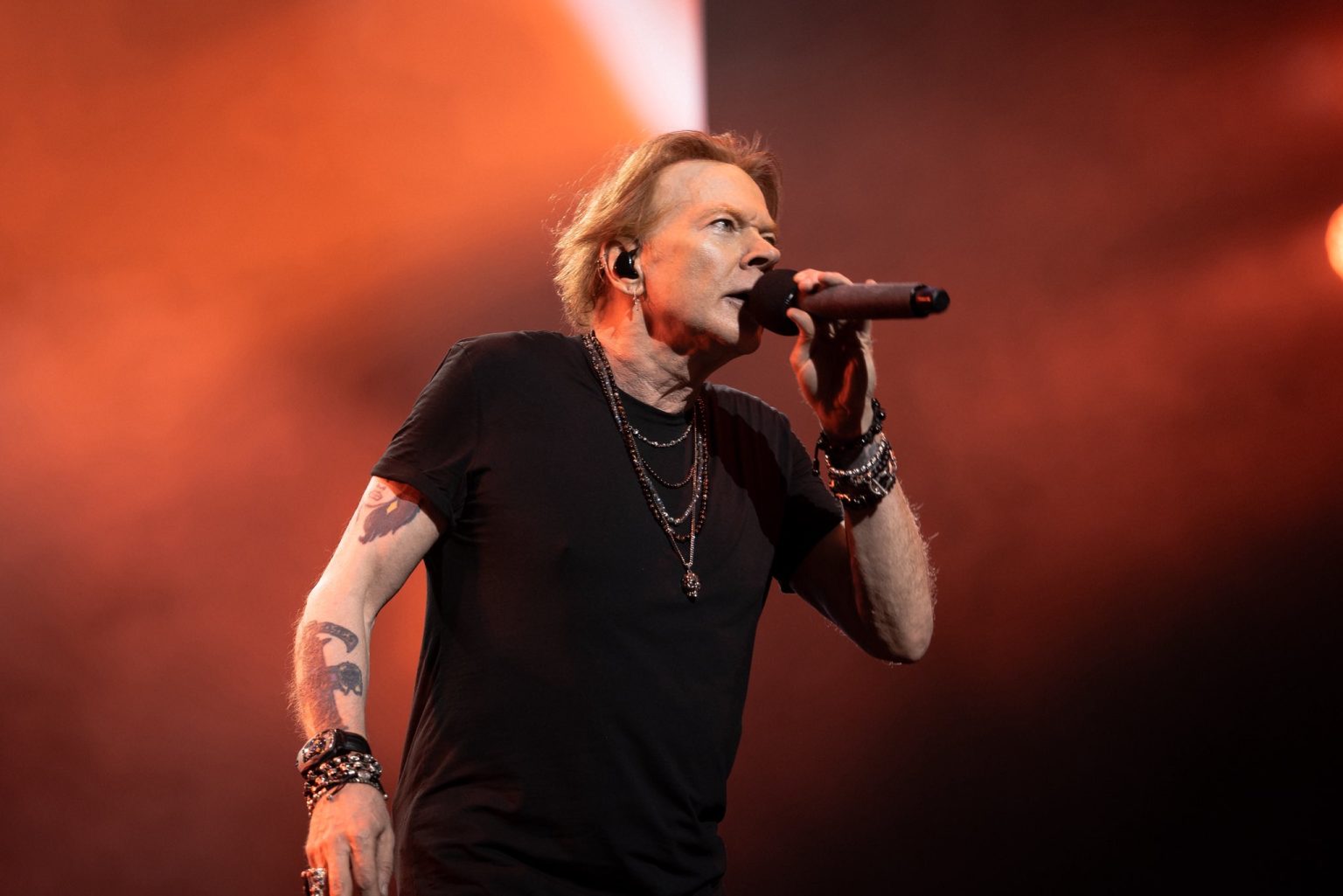 Guns N' Roses faz show em Curitiba; ingressos à venda