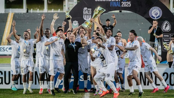 Galo Maringá campeão Segundona