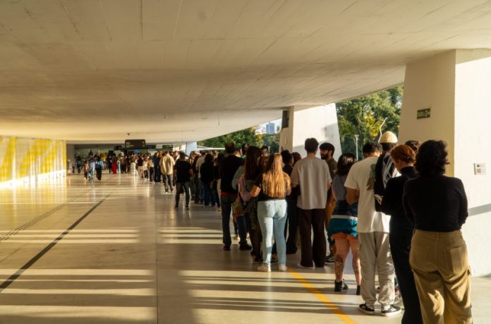 MON museu do olho museu oscar niemeyer curitiba
