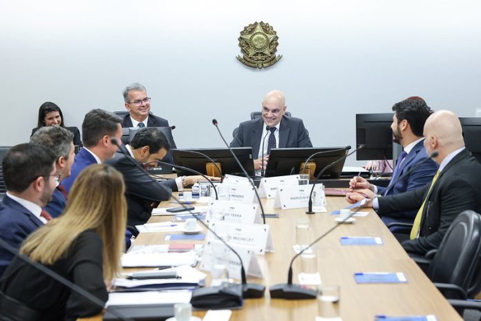 audiência IOF