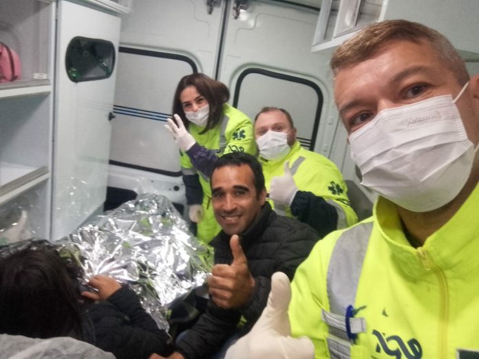 bebê nasce dentro de ambulância na BR-277