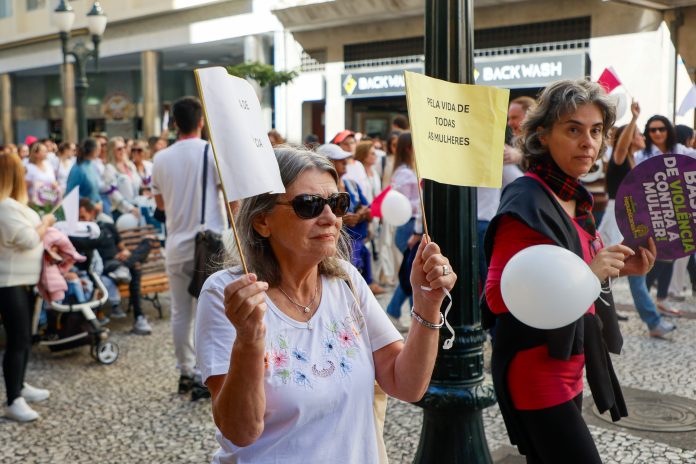 caminhada feminicídio Paraná