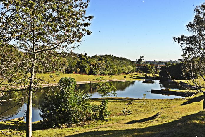obras Jardim Botânico de Londrina