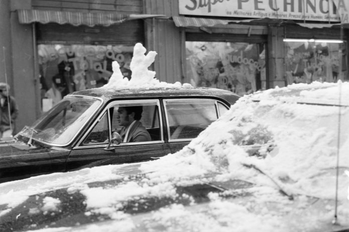 neve em Curitiba
