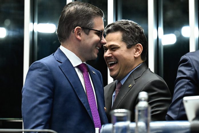 Motta e Alcolumbre