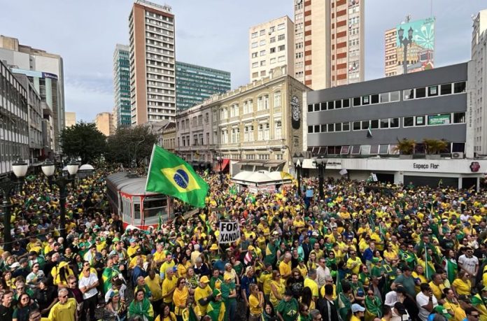 ato Bolsonaro Curitiba