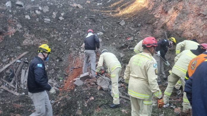 buscas explosão Enaex Brasil