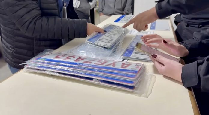 fraude emplacamento de veículos Paraná