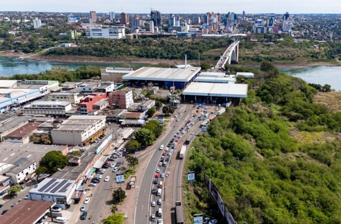 Ponte da Amizade