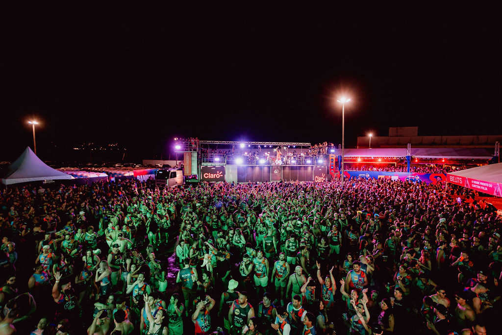 Região: Curitiba Folia chega em dezembro com axé, trio elétrico e mais de dez horas de música